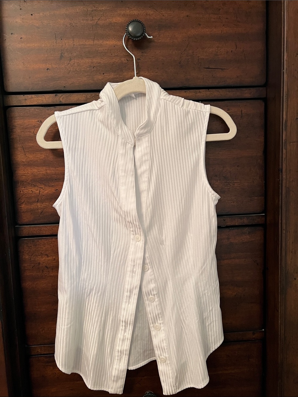 Luxeire Sleeveless silky White Button-Down Top